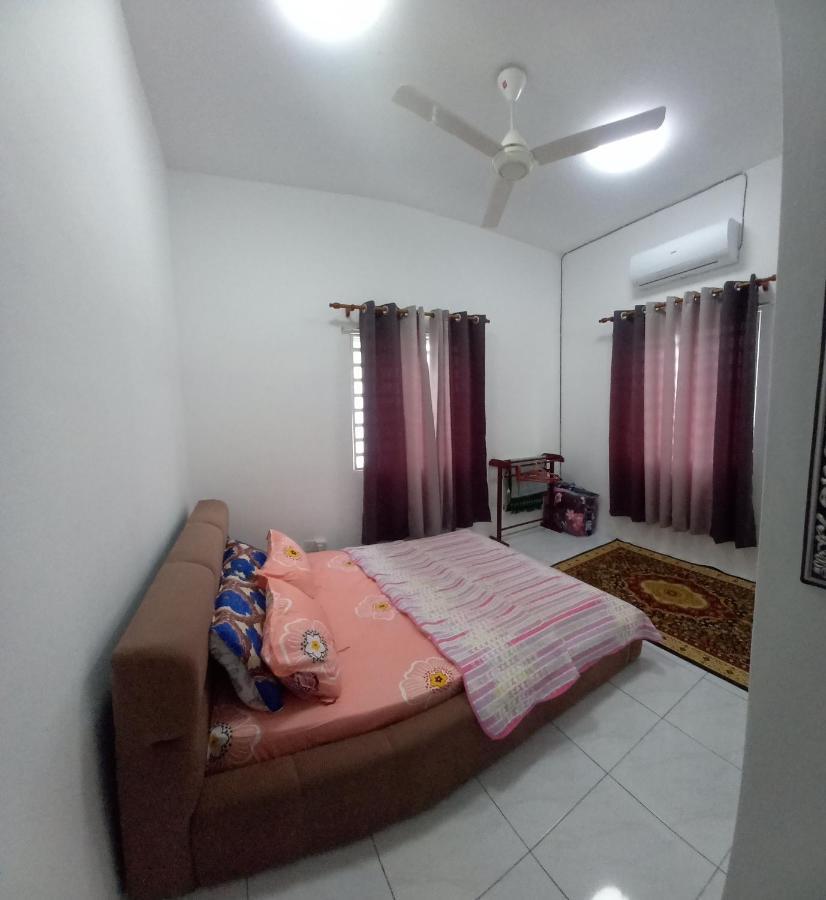 Homestay D'Mama Ifor Muslimi Tanjong Malim Buitenkant foto